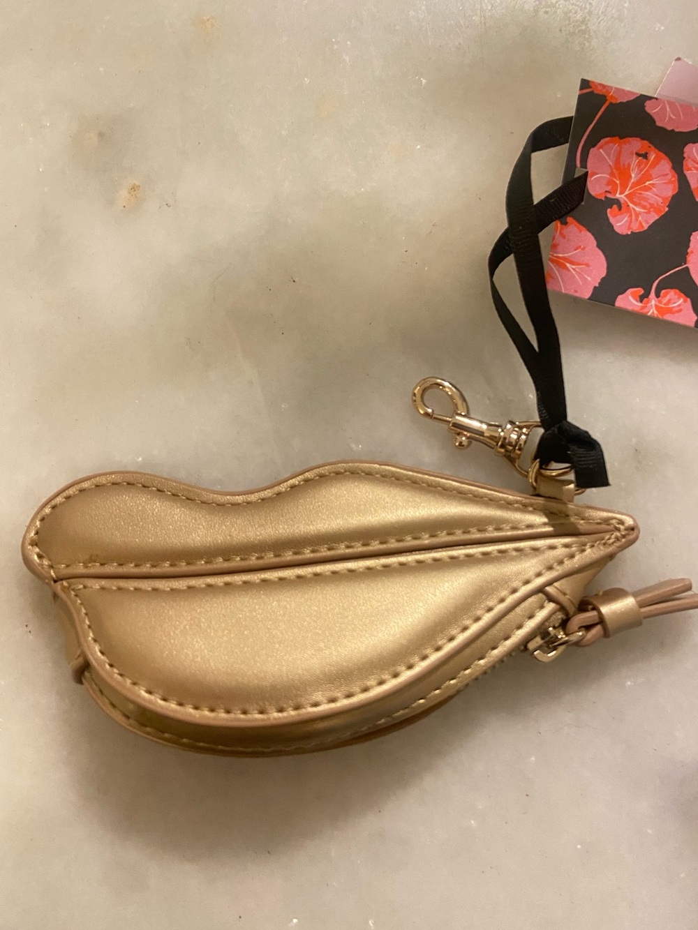 NWT Diane von Furstenberg Gold Lip-Shaped Keychain Pouch DVF